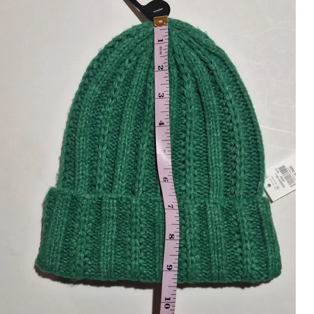 NWT Old Navy Beanie Women's OS Green Lightweight Ribbed Cuffed Cozycore Outdoors - Picture 6 of 8